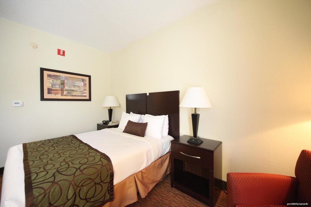 Best Western Plus Edison Inn Garner Exterior photo