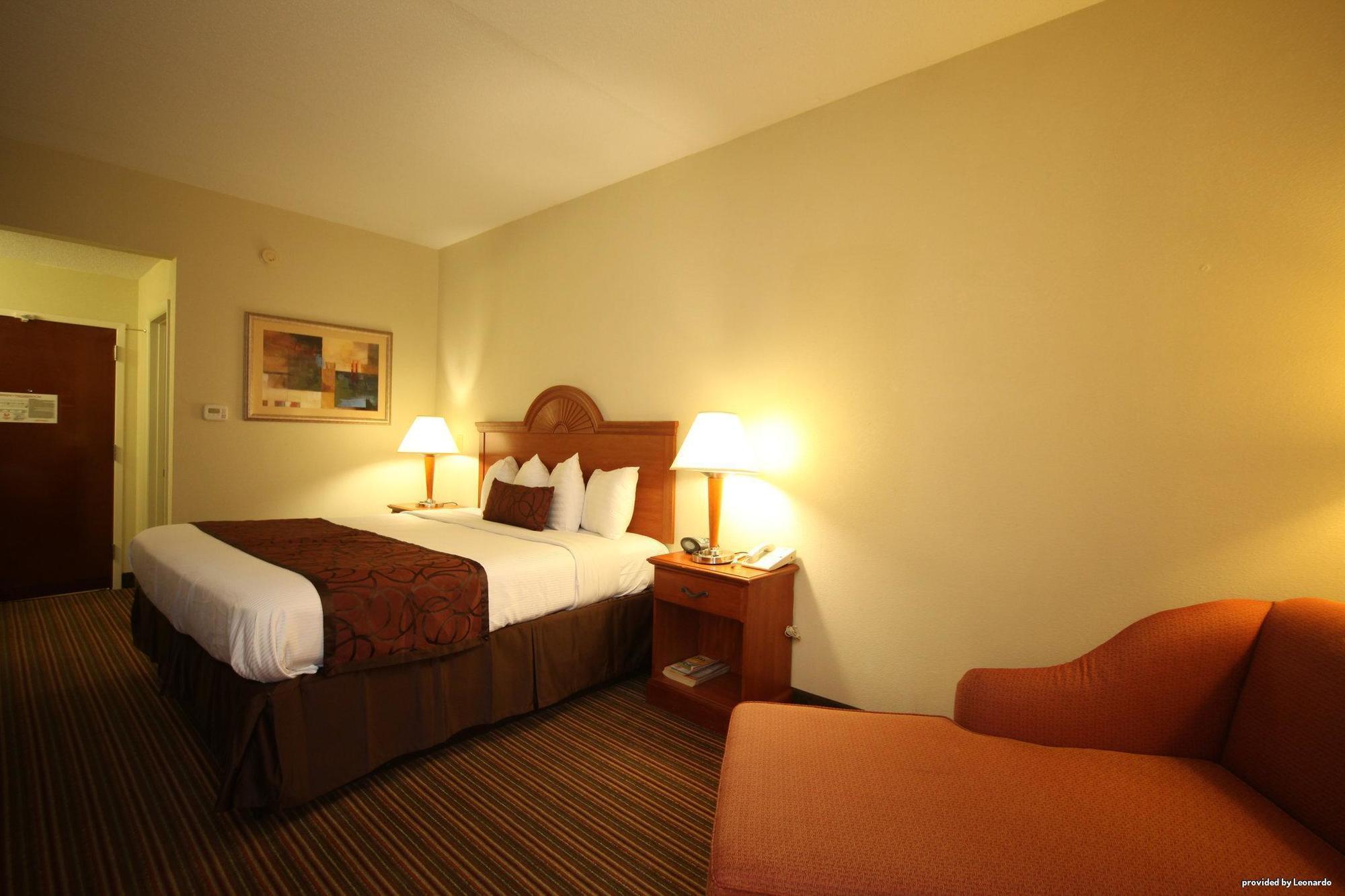Best Western Plus Edison Inn Garner Exterior photo